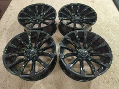 Wald Jarret. 9.5x22", 6x139.7, ET20, �� 106,2���. ����