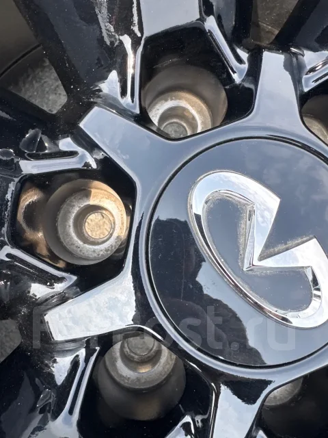 Infiniti. 8.5x20", 6x139.7, ET45 ����