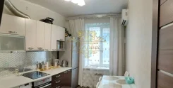 2-���������, ����� ������������� 6/1. 9 ��, ���������, 44,3���.��., 2/3 ����. ��� �� ���� ���� ����