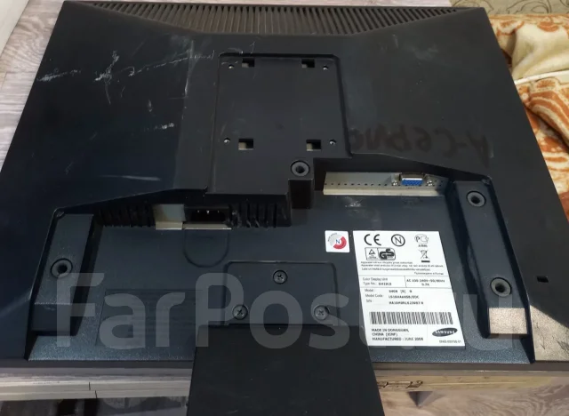 Samsung. 19" ����