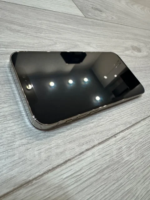 Apple iPhone 12 Pro. �/�, 256 �� ����