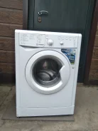 Indesit ����