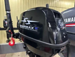 Sharmax. 9,8��.�., 2-�������, ����������, ���� S (381 ��), 2026 ��� ����