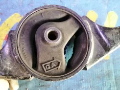 ����� ��������� Nissan Primera 113205U101, ������ 113205U101 ����