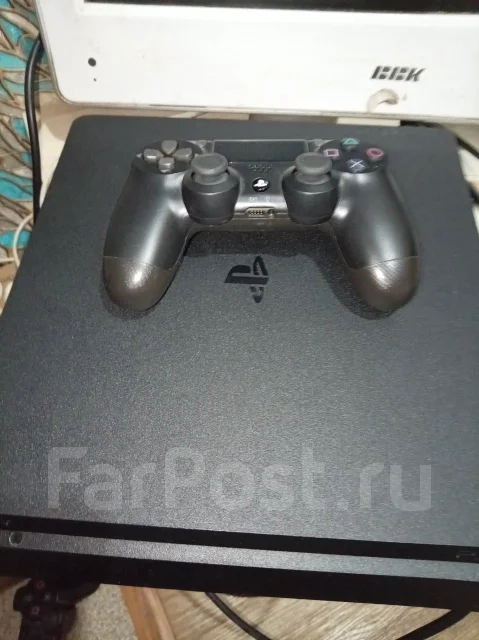 Sony PlayStation 4 Slim ����