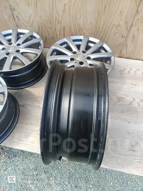 Jawa. 7.0x17", 5x112, ET46 ����