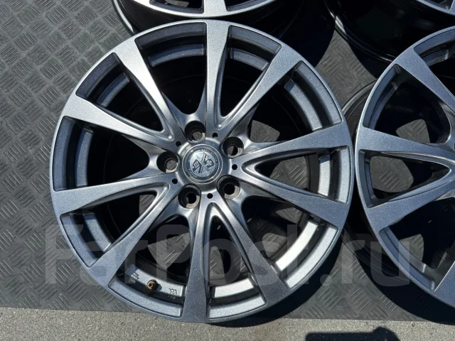 TRG. 7.0x17", 5x114.3, ET39, �� 60,1���. ����