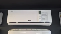 Zanussi. 22��&sup2; ����