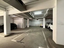 ����� �����������. ����� ���������� 10, �-� ���������, 32��&sup2;, �������������. ��� ������ ����