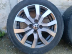 Dunlop. 5.0x15", 4x100, ET-40, �� 54,1���. ����