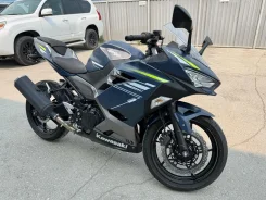 Kawasaki Ninja 400