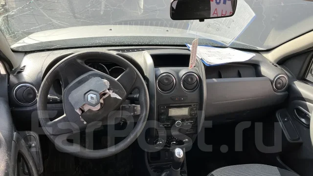 �������� ��������� Renault Duster 215010073R 215010073R ����