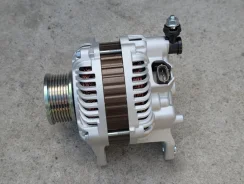 ��������� Nissan Bassara JVNU30 YD25DDTi 23100-AD210 23100AD210 ����