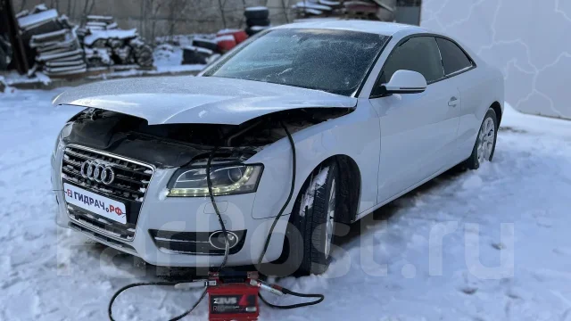 �������� ��� Audi A5 06E109077E 06E109077E ����