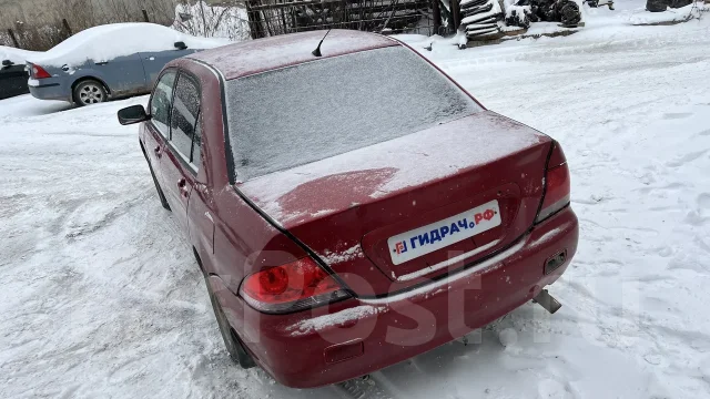 ���� ��������� Mitsubishi Lancer 1050A817 ����
