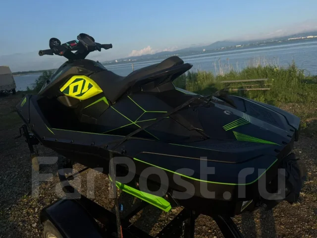BRP Sea-Doo Spark. 2014 ��� ����