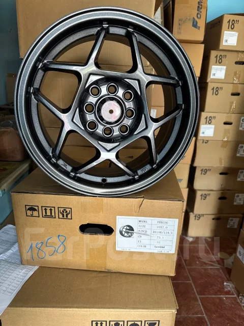 Enkei. 7.0x15", 4x100, 4x114.3, ET35, �� 73,1���. ����