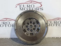 ������� ���� Volkswagen Transporter 2009 070105266H T5 BPC 070105266H ����