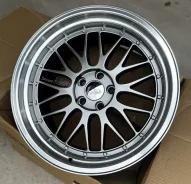 Fonyee. 8.5x19", 5x114.3, ET33, �� 73,1���. ��� ����� �� ������ ����