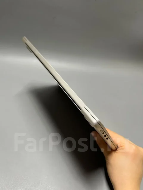 Apple MacBook Air 13 2024. 13", ��� 8 ��, ���� 256���, WiFi: 1, Bluetooth: 1, ����������� �� 12��. ��� ����� �� ������������ ����