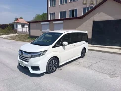 Honda Stepwgn. �������, 1.5 (150��.�.), ������, 100 000����. �� ����