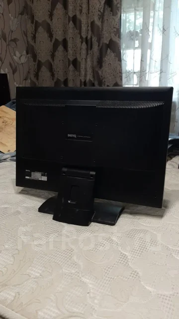 BenQ. 20" ����