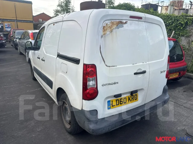 ������� Citroen Berlingo 2008-2012 21266027 5802FG ����