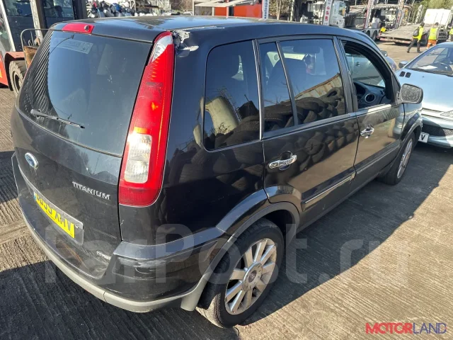 ������� Ford Fusion 2002-2012 21260468 1483817 ����