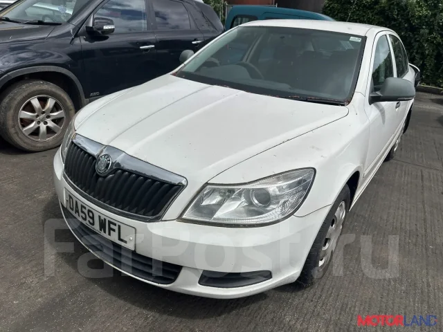 ������� Skoda Octavia (A5) 2004-2013 21273049 02Z911023EX ����
