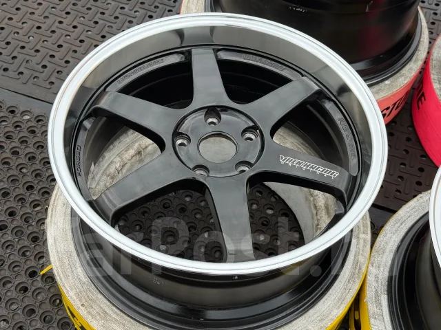 RAYS Volk Racing TE37 TTA. 8.5/9.5x19", 5x120, ET35/35, �� 72,6���. ����