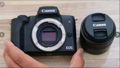 Canon EOS M50 ����