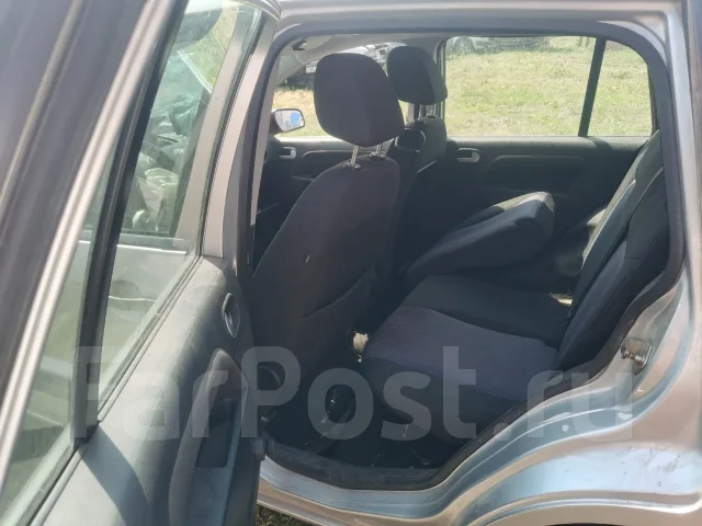 Ford Fusion ����