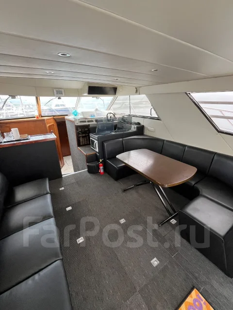 Fairline. 1992 ���, ����� 17��., ��������� ������������, 760��.�., ������ ����