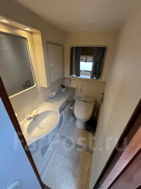 Fairline. 1992 ���, ����� 17��., ��������� ������������, 760��.�., ������ ����