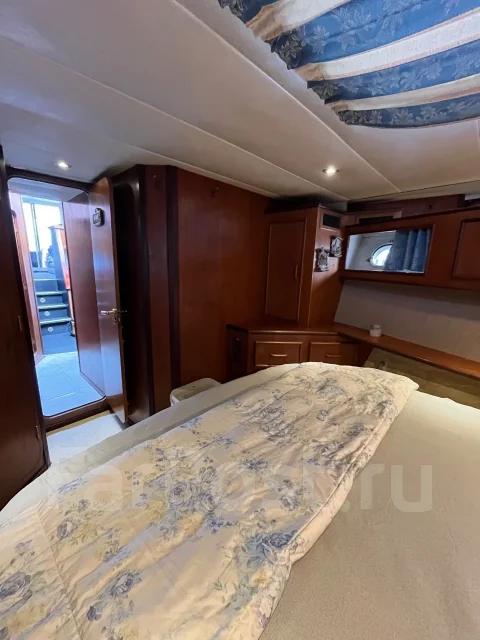 Fairline. 1992 ���, ����� 17��., ��������� ������������, 760��.�., ������ ����