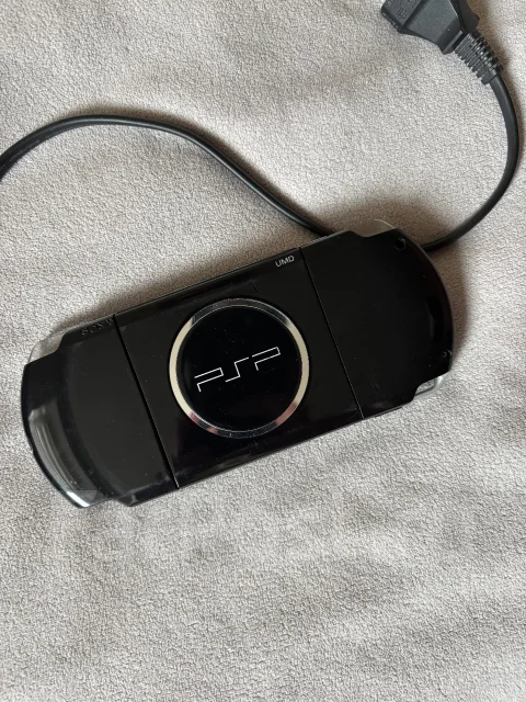 Sony PSP 3000 ����