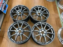 Advan Racing RZ-F2