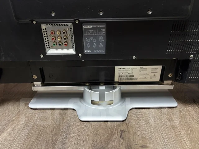 Philips. LCD (��) ����