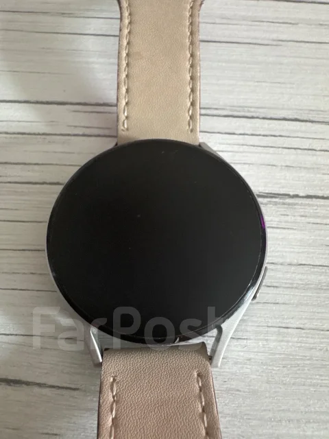 Samsung Galaxy Watch4. GPS, NFC, IP68 ����