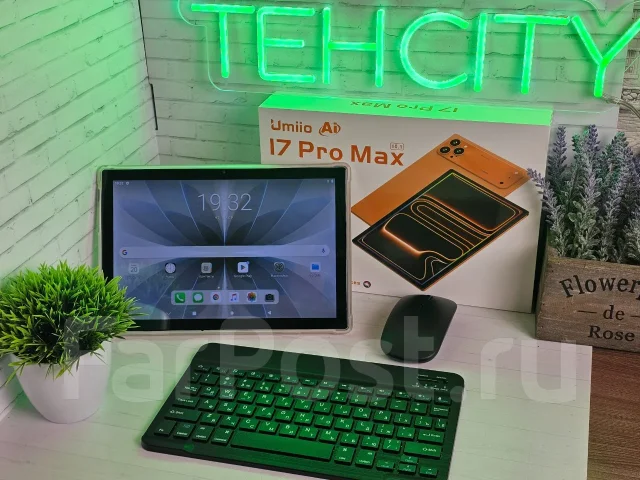 ������� � ����������� Umiio 17 Pro Max �����. 10.1 ������, ������ 128 �� ����