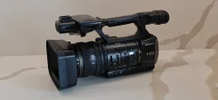 Sony HDR-AX2000E ����