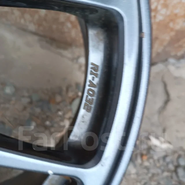 BBS RI-A. 8.0x18", 5x114.3, ET45 ����