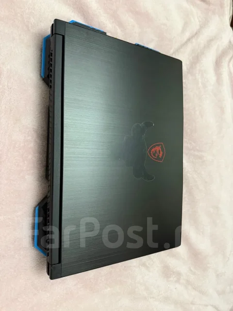 MSI. 15.6", 2,4����, ��� 32 ��, ���� 256���, WiFi: 1, Bluetooth: 1, ����������� �� 2��. ����