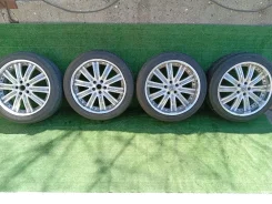 Crimson Club Linea. 8.5/9.5x20", 5x120, ET30/30, �� 75���. ����