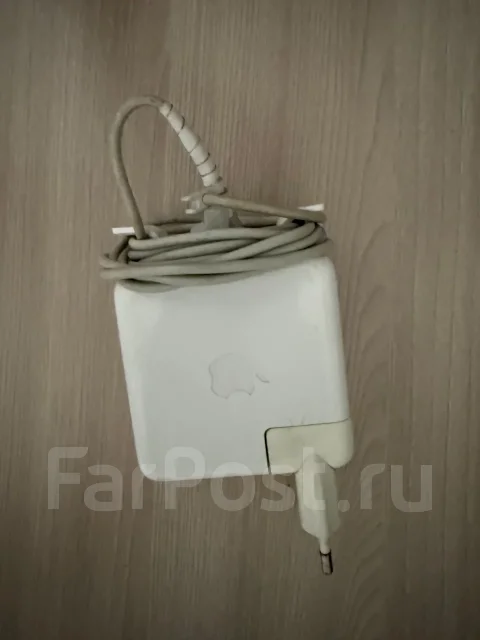 Apple MacBook Pro 13 2015 Early. 13", 2,7����, ��� 8 ��, ���� 128���, WiFi: 1, Bluetooth: 1, ����������� �� 4��. ����