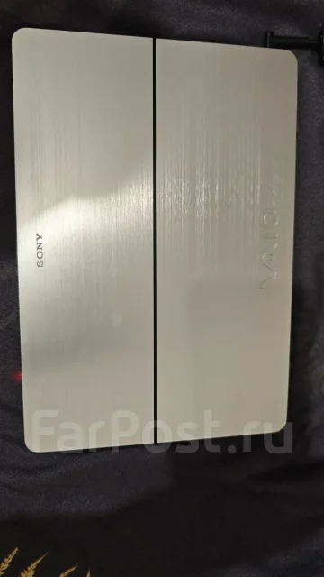 Sony VAIO Fit. 11.6", 2,2����, ��� 4 ��, ���� 128���, WiFi: 1, Bluetooth: 1 ����