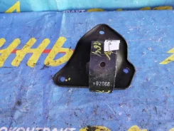 ����� ��������� Mitsubishi Chariot MR316642, �������� MR316642 ����