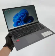 Asus VivoBook. 15.6", 2,4����, ��� 6 ��, ���� 1 024���, WiFi: 1, Bluetooth: 1 ����