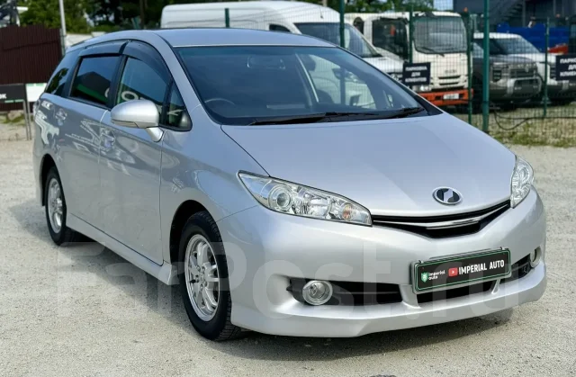 Toyota Wish. �������, ��������, 1.8 (143��.�.), ������, 159 000����. �� ����