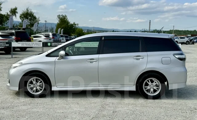 Toyota Wish. �������, ��������, 1.8 (143��.�.), ������, 159 000����. �� ����